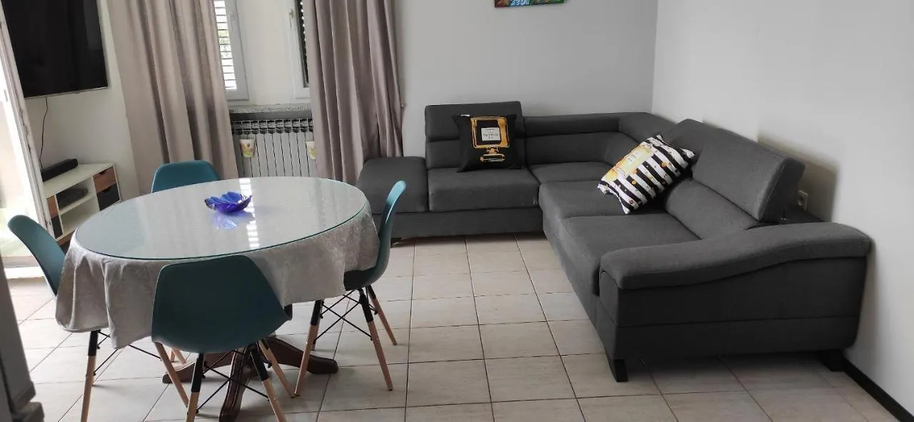 Bingo 8B Apartment Opatija 0*,